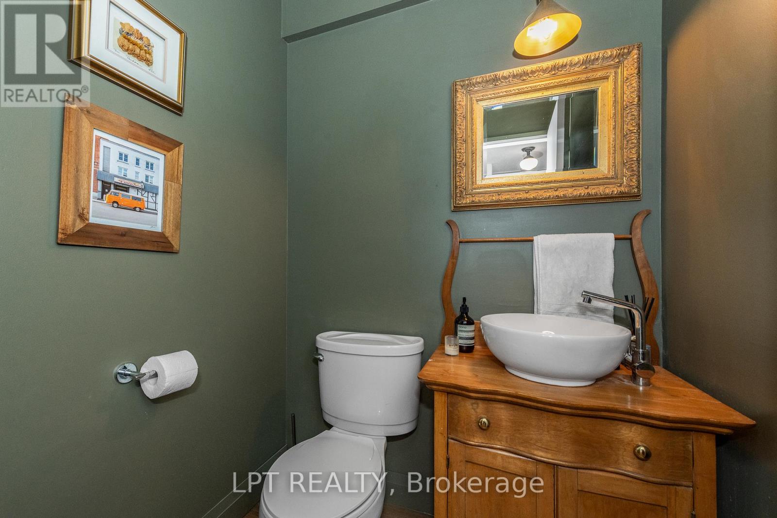 #7J 2080 OGILVIE ROAD - 20