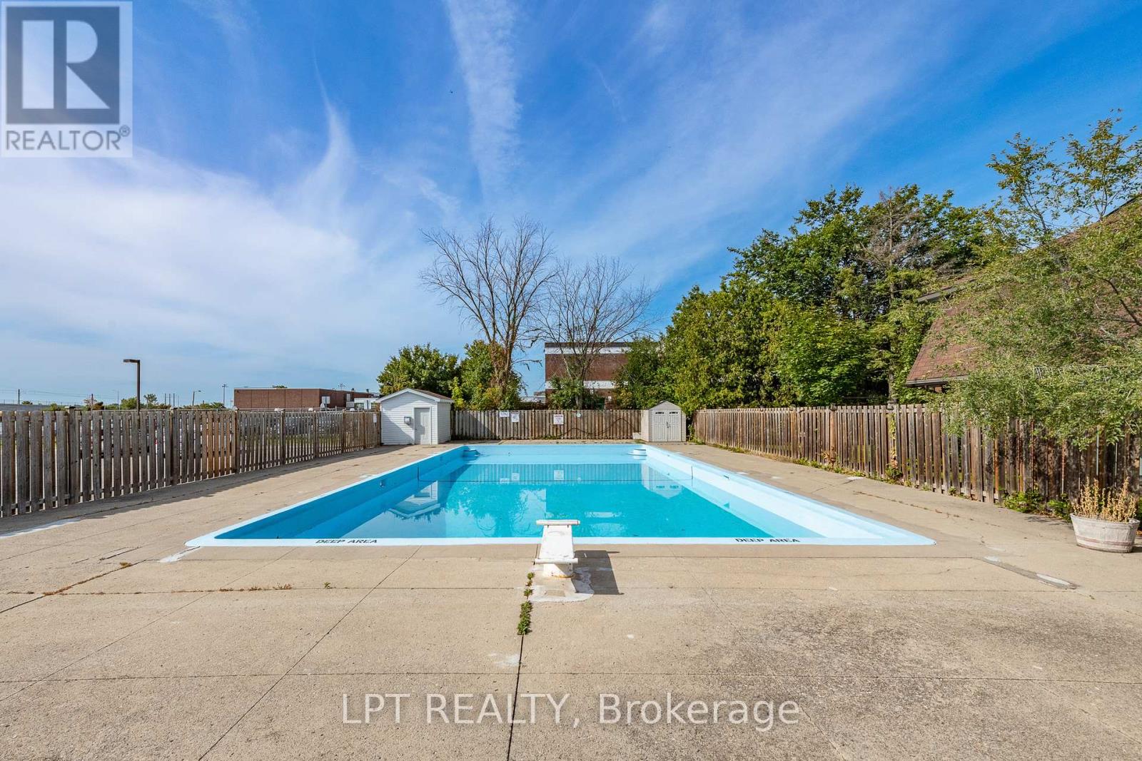 #7J 2080 OGILVIE ROAD - 29