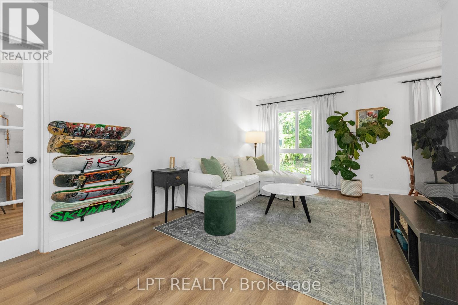 #7J 2080 OGILVIE ROAD - 7