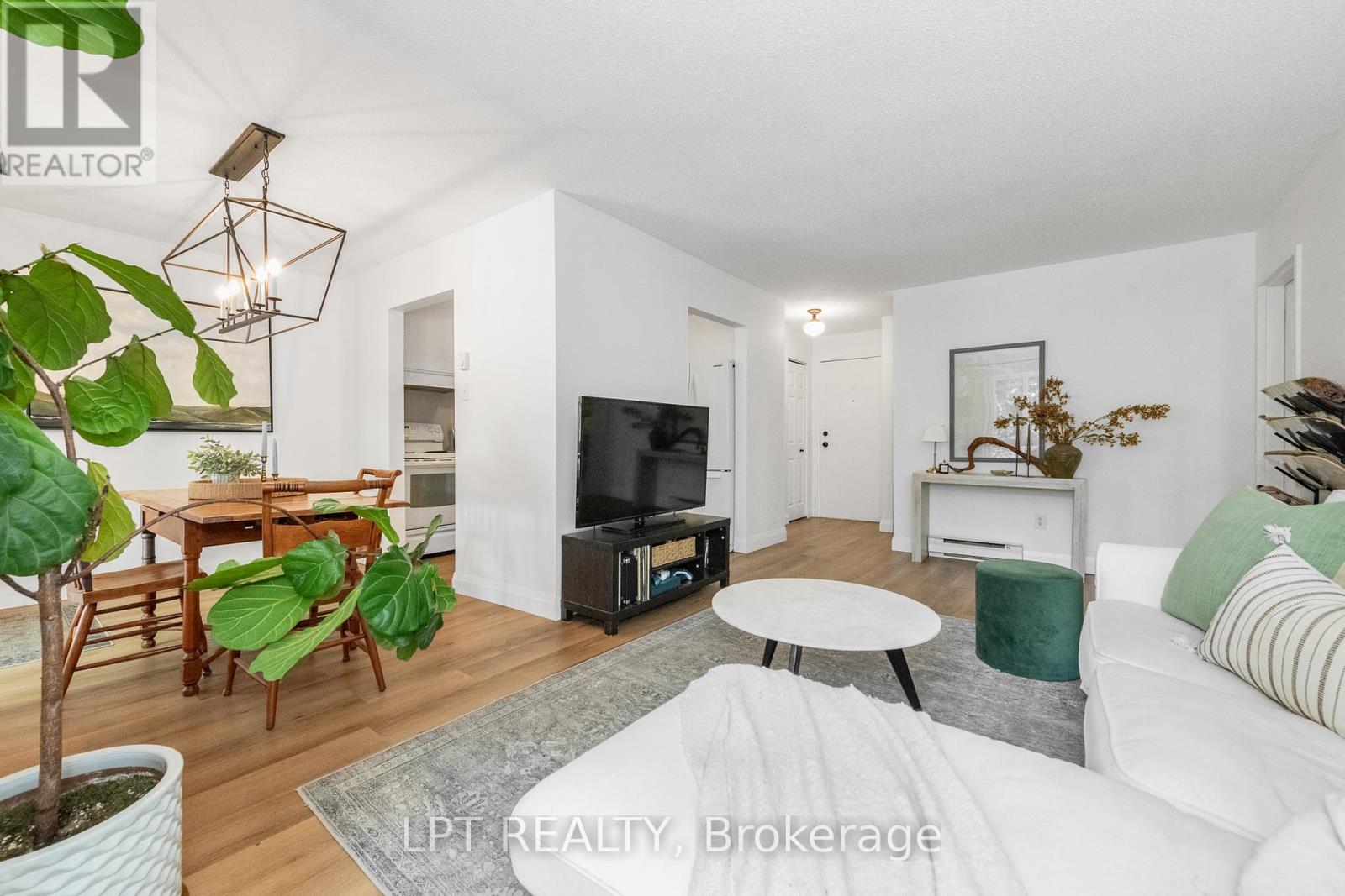 #7J 2080 OGILVIE ROAD - 9
