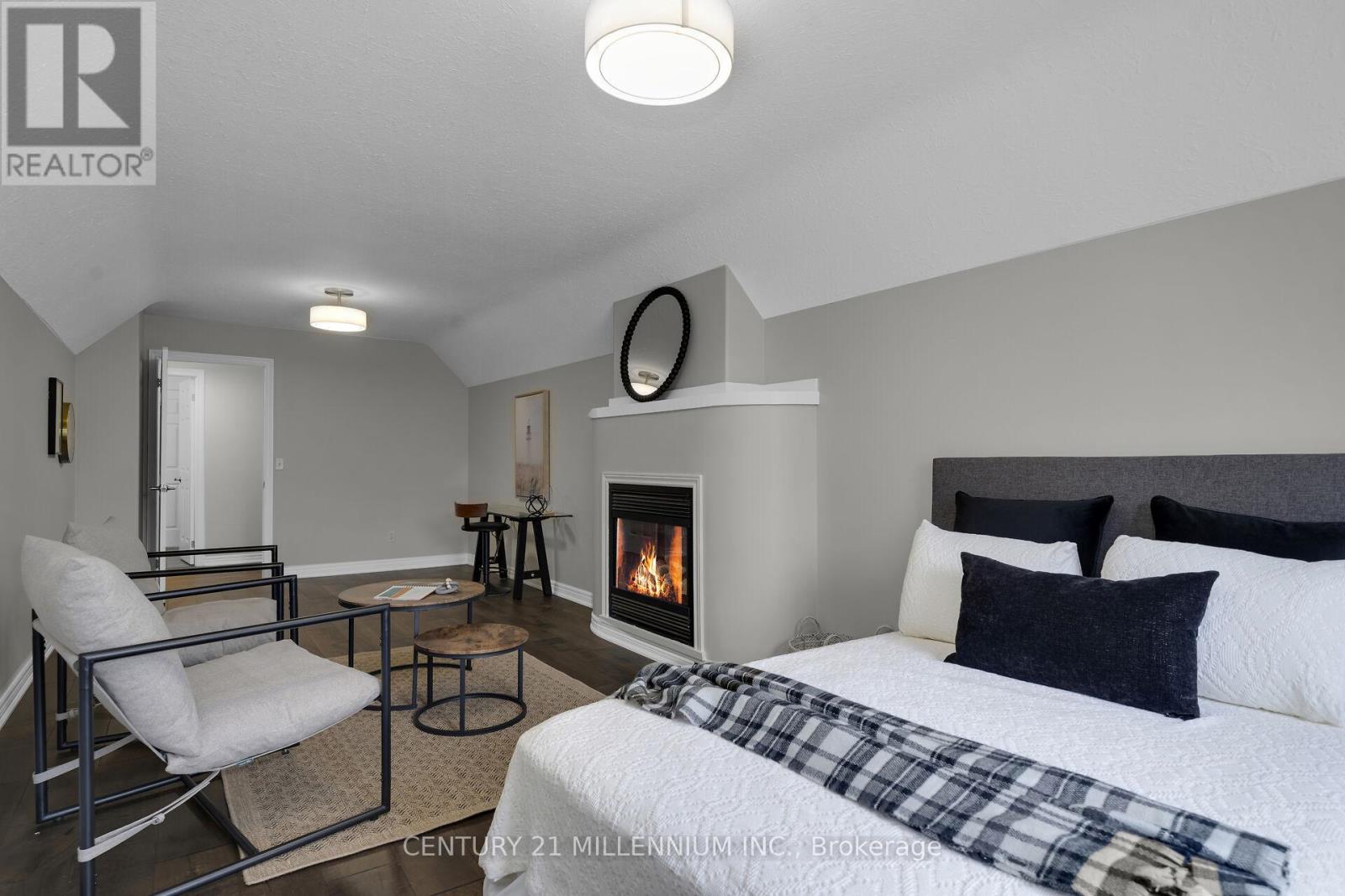 49 WATERFORD DRIVE - 27