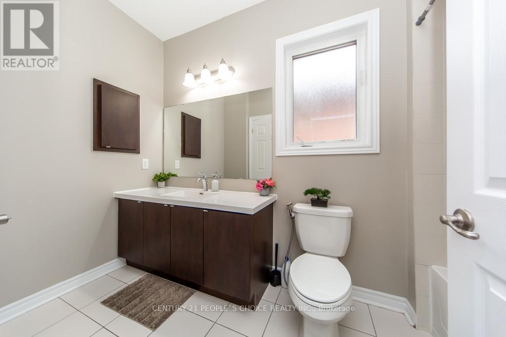 374 BEGONIA GARDENS - 30