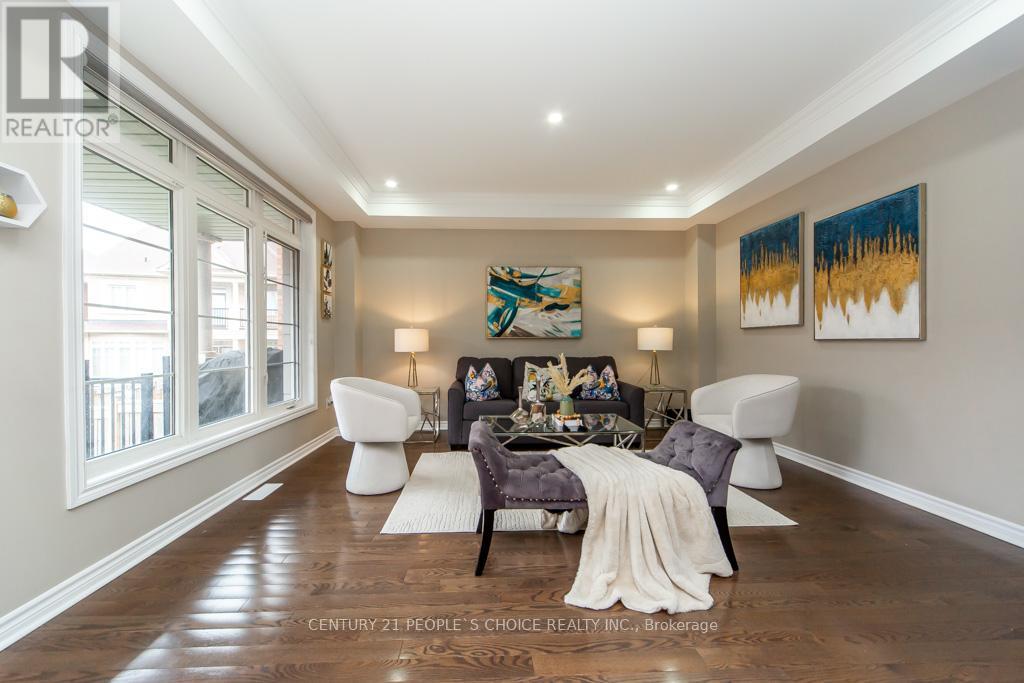 374 BEGONIA GARDENS - 9