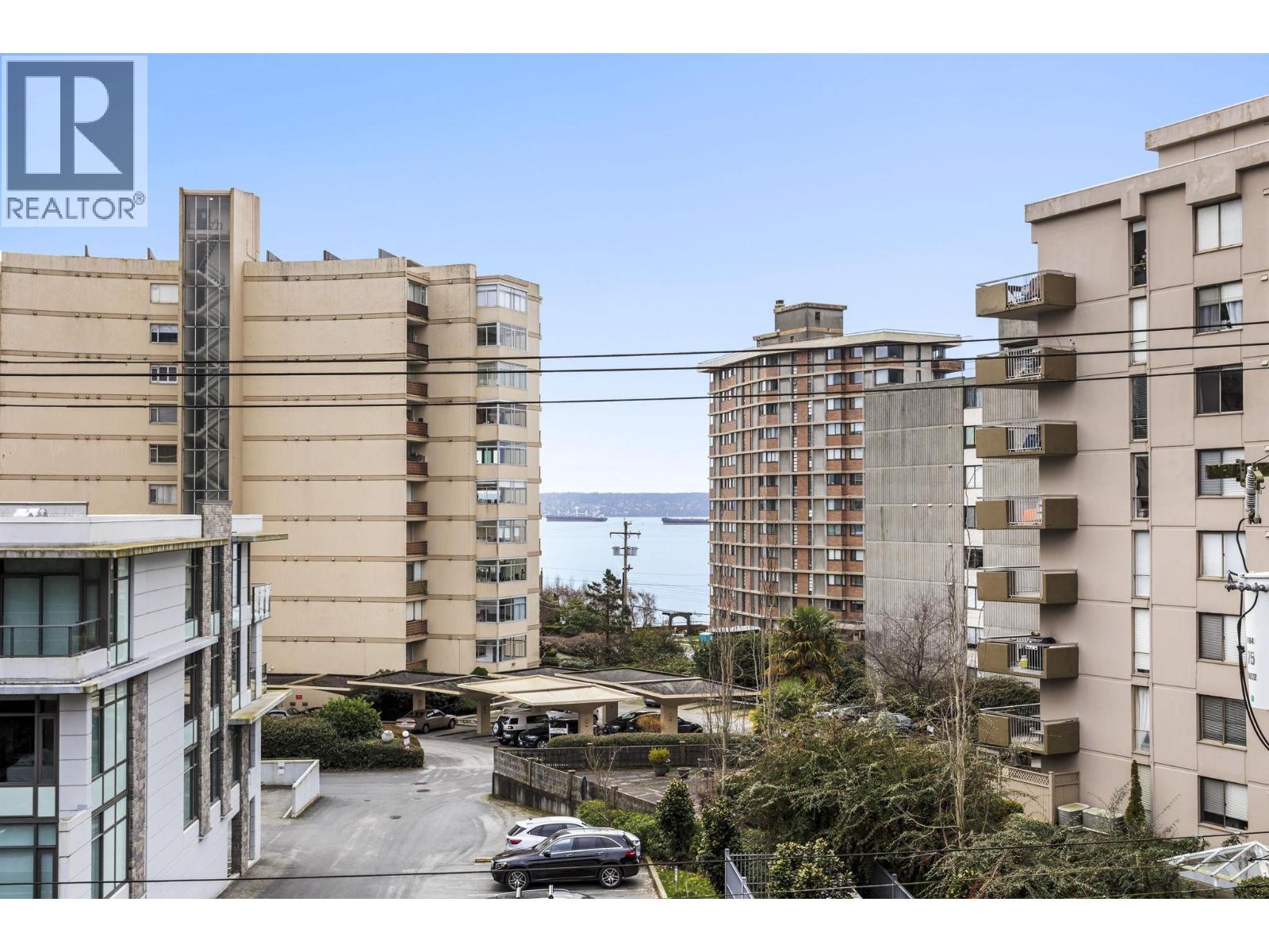 403 2119 BELLEVUE AVENUE, West Vancouver