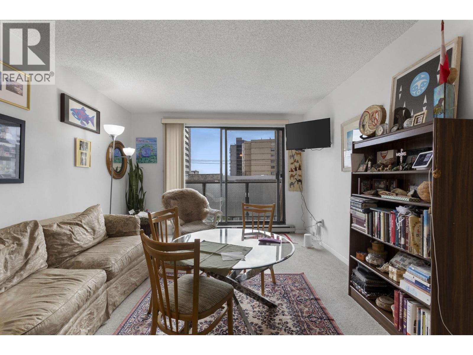 403 2119 BELLEVUE AVENUE, West Vancouver
