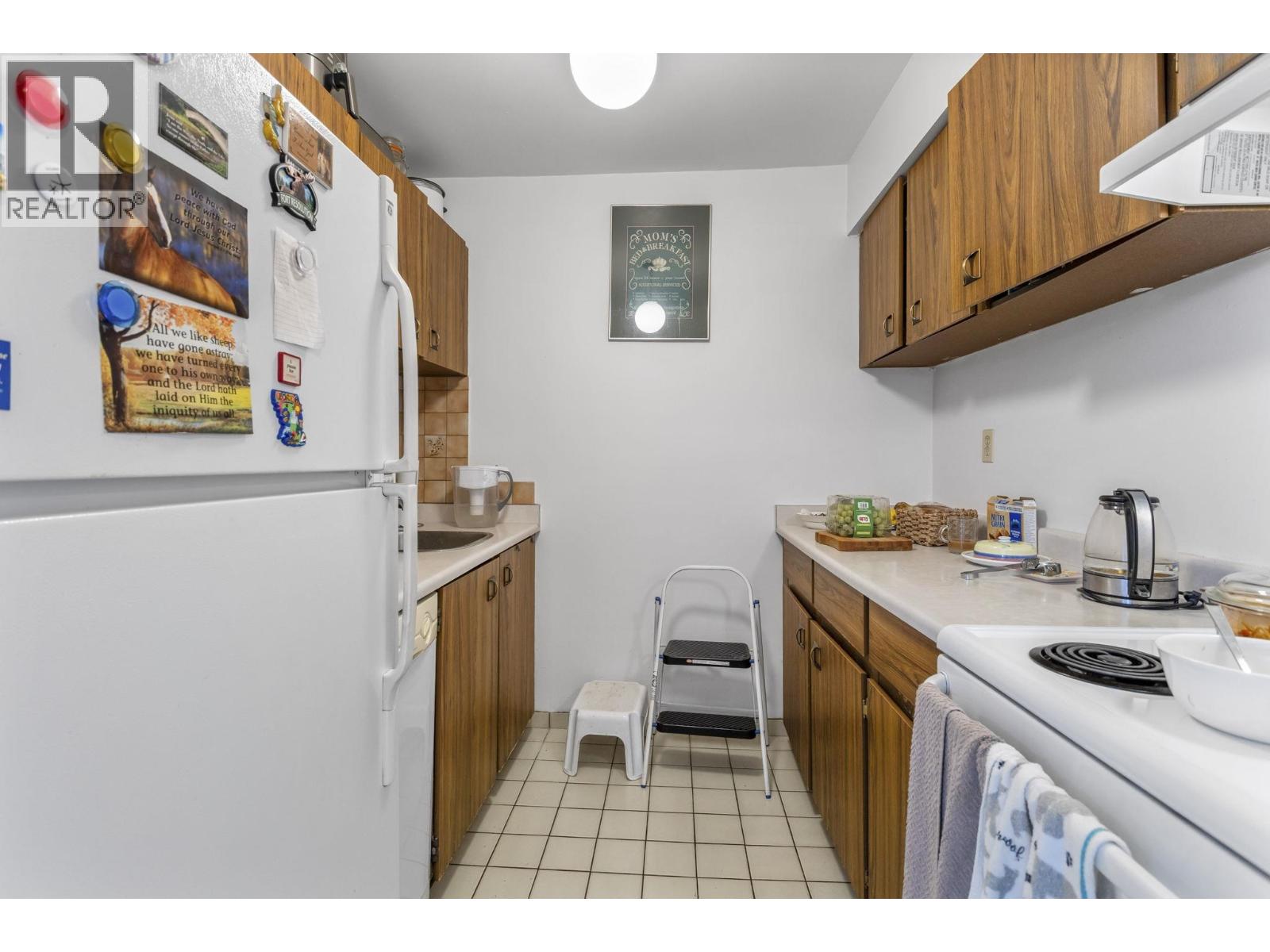 403 2119 BELLEVUE AVENUE, West Vancouver