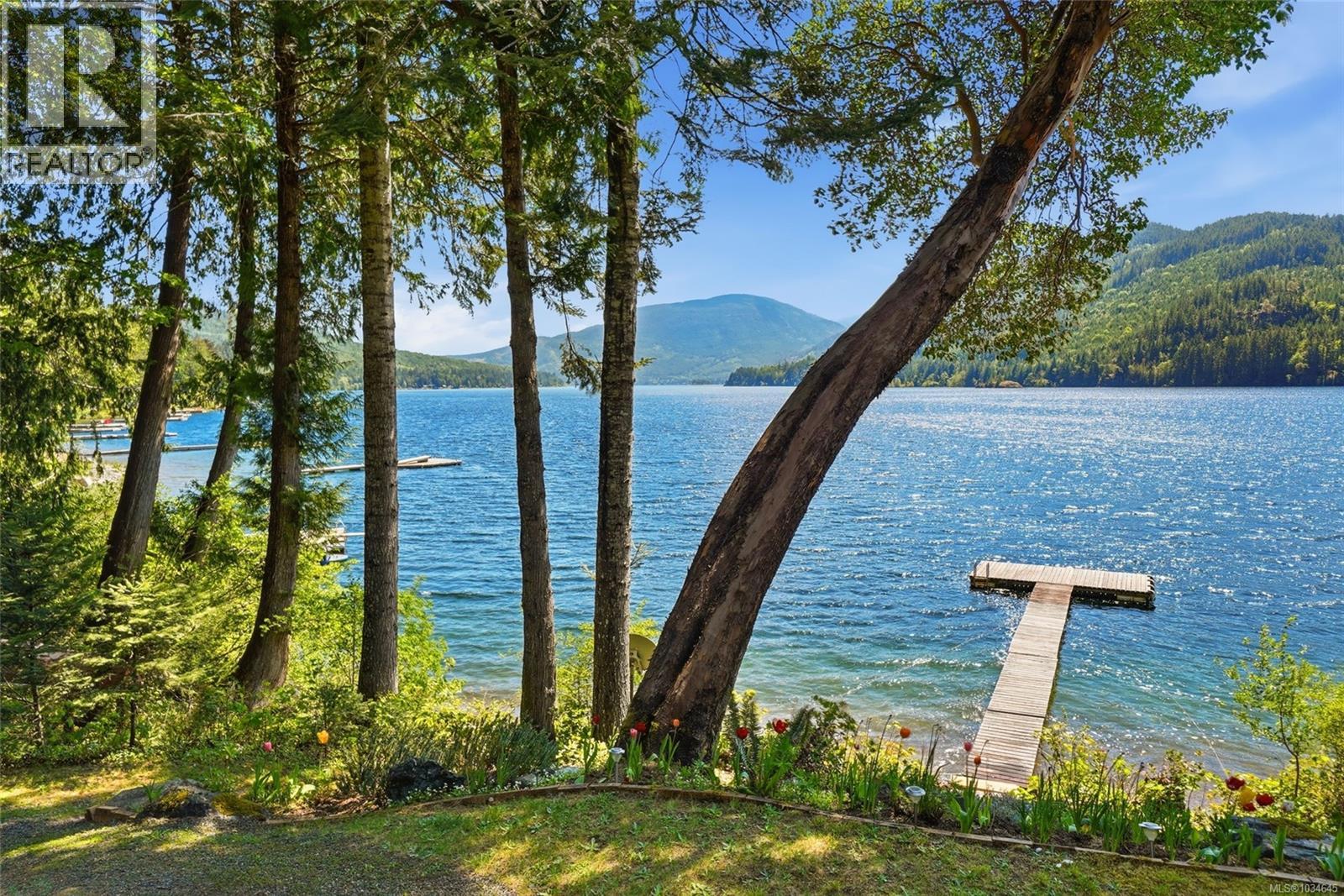 3864 Horne Lake Caves Rd - 24