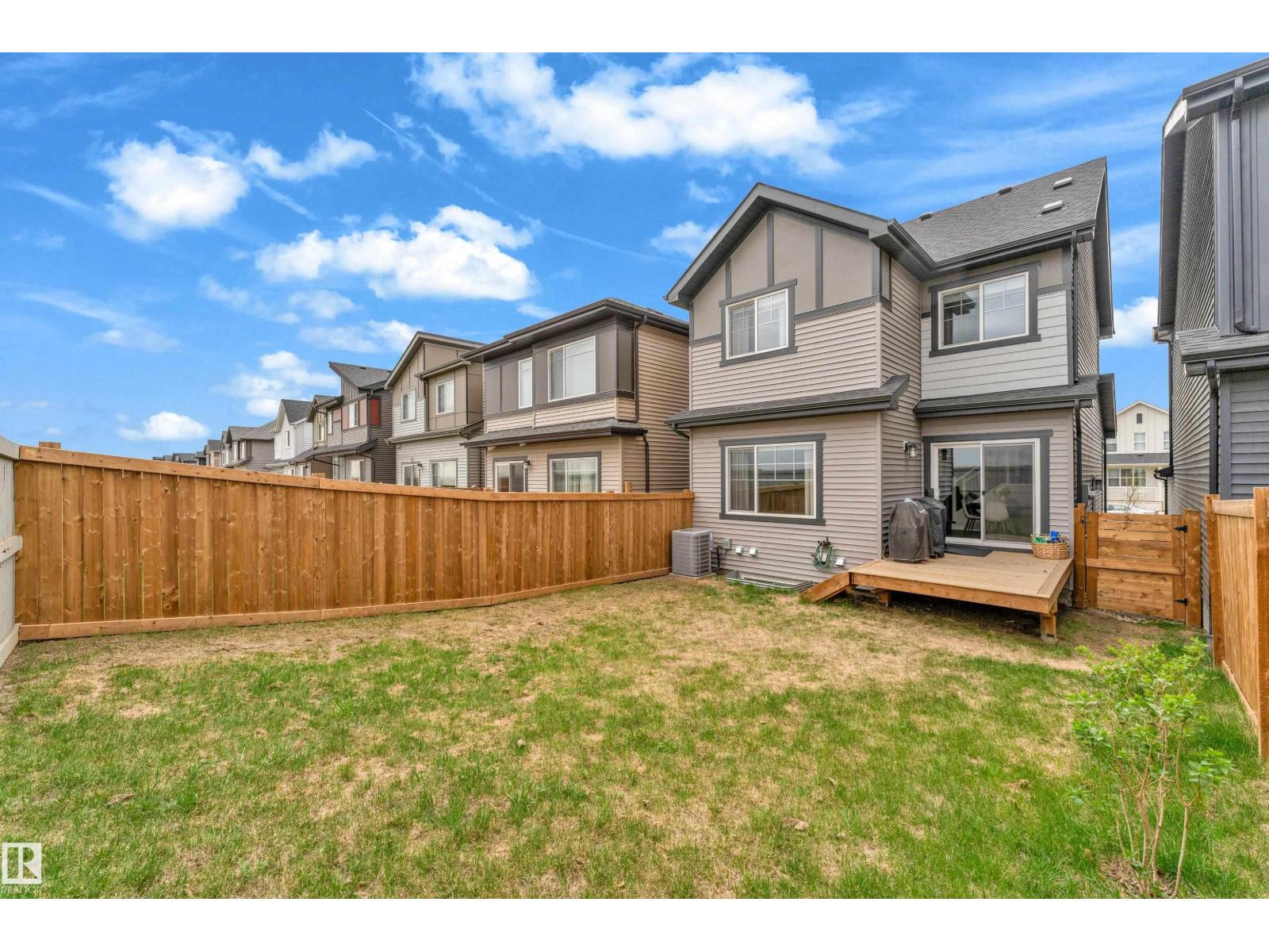 17319 2 ST NW NE - 39