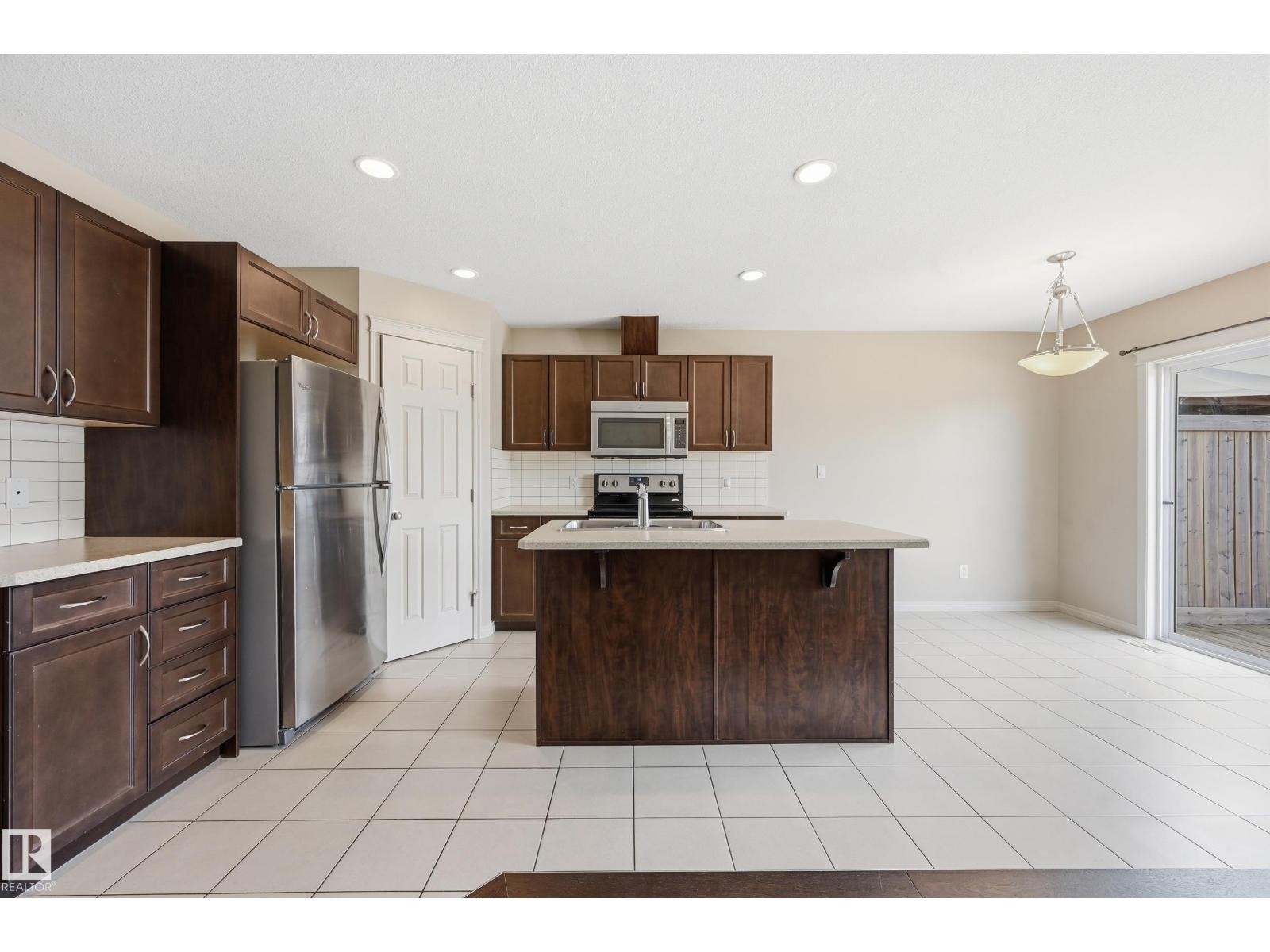 2170 52a ST SW SW - 8
