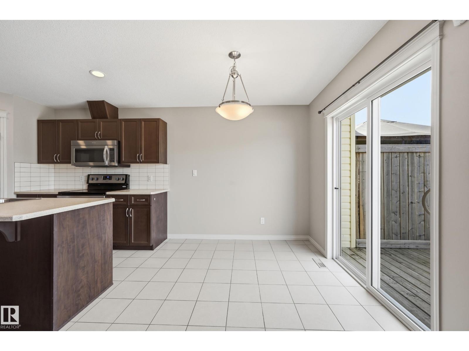2170 52a ST SW SW - 11