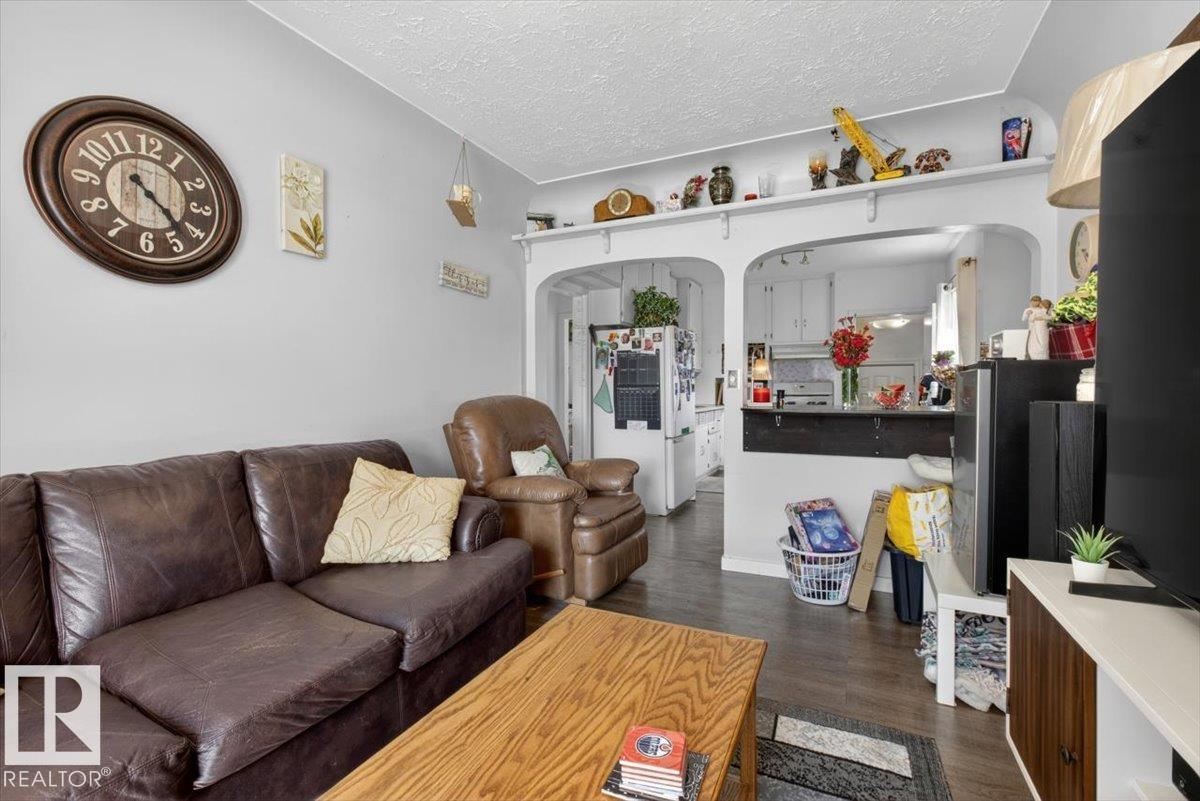 11813 39 ST NW - 13