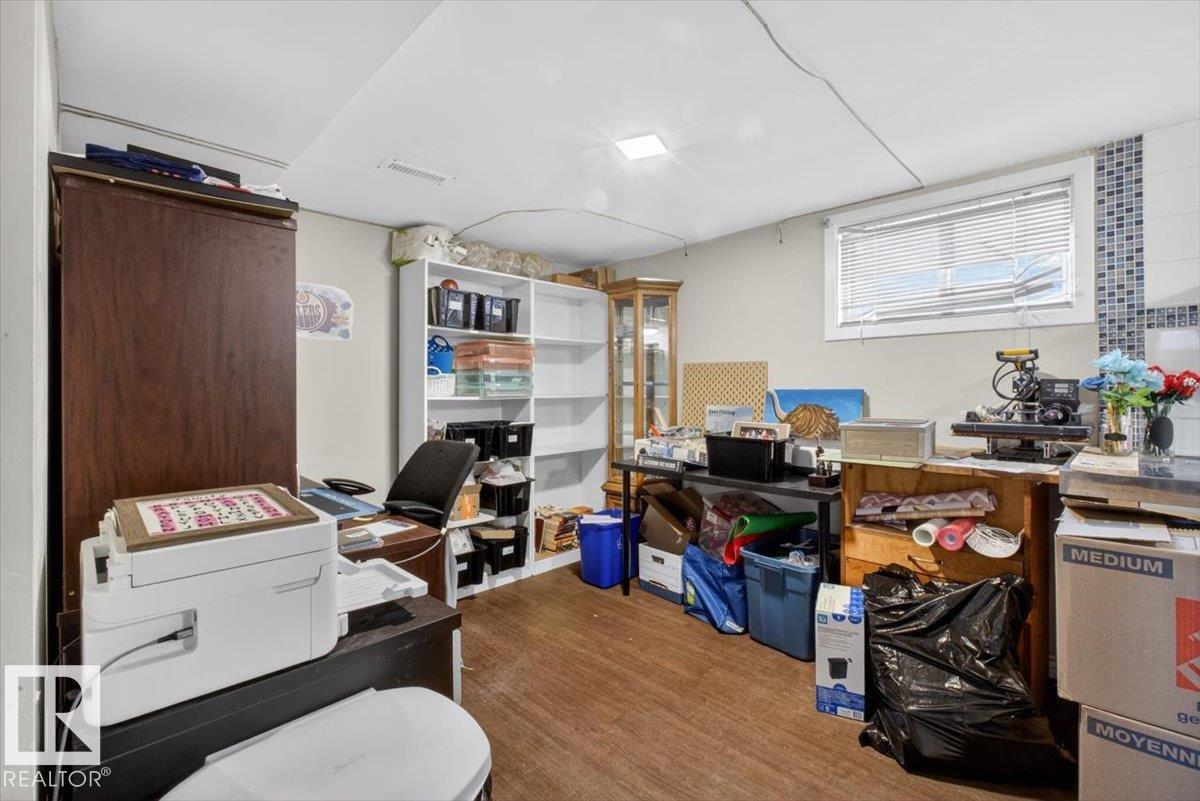 11813 39 ST NW - 37