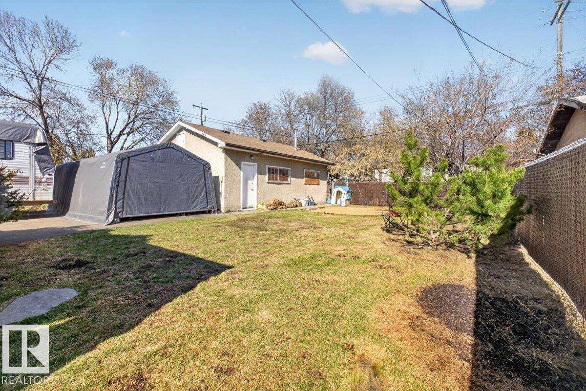 11813 39 ST NW - 45