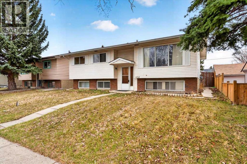 4748 Rundlehorn Drive NE - 4