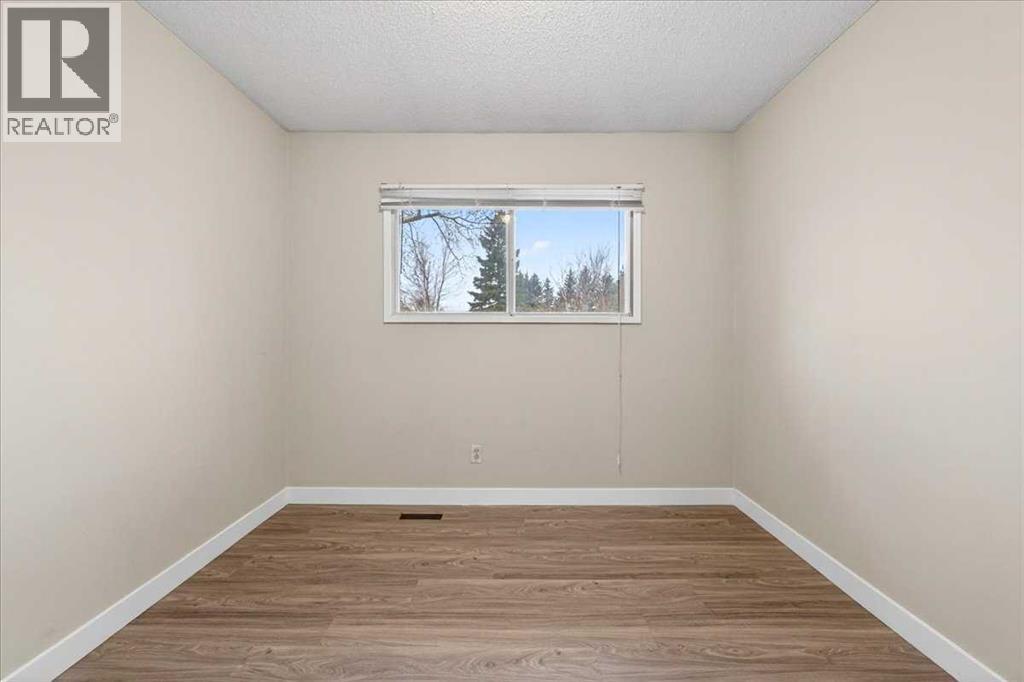 4748 Rundlehorn Drive NE - 31