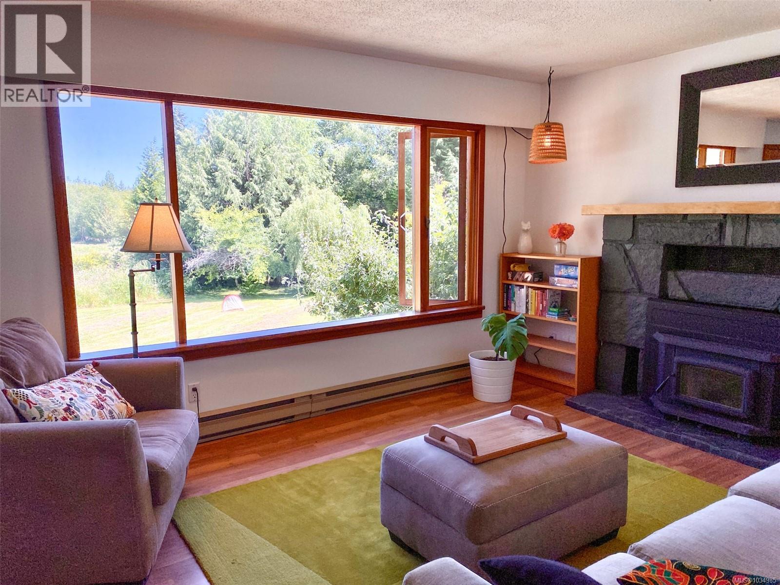 841 Burrill Rd - 36