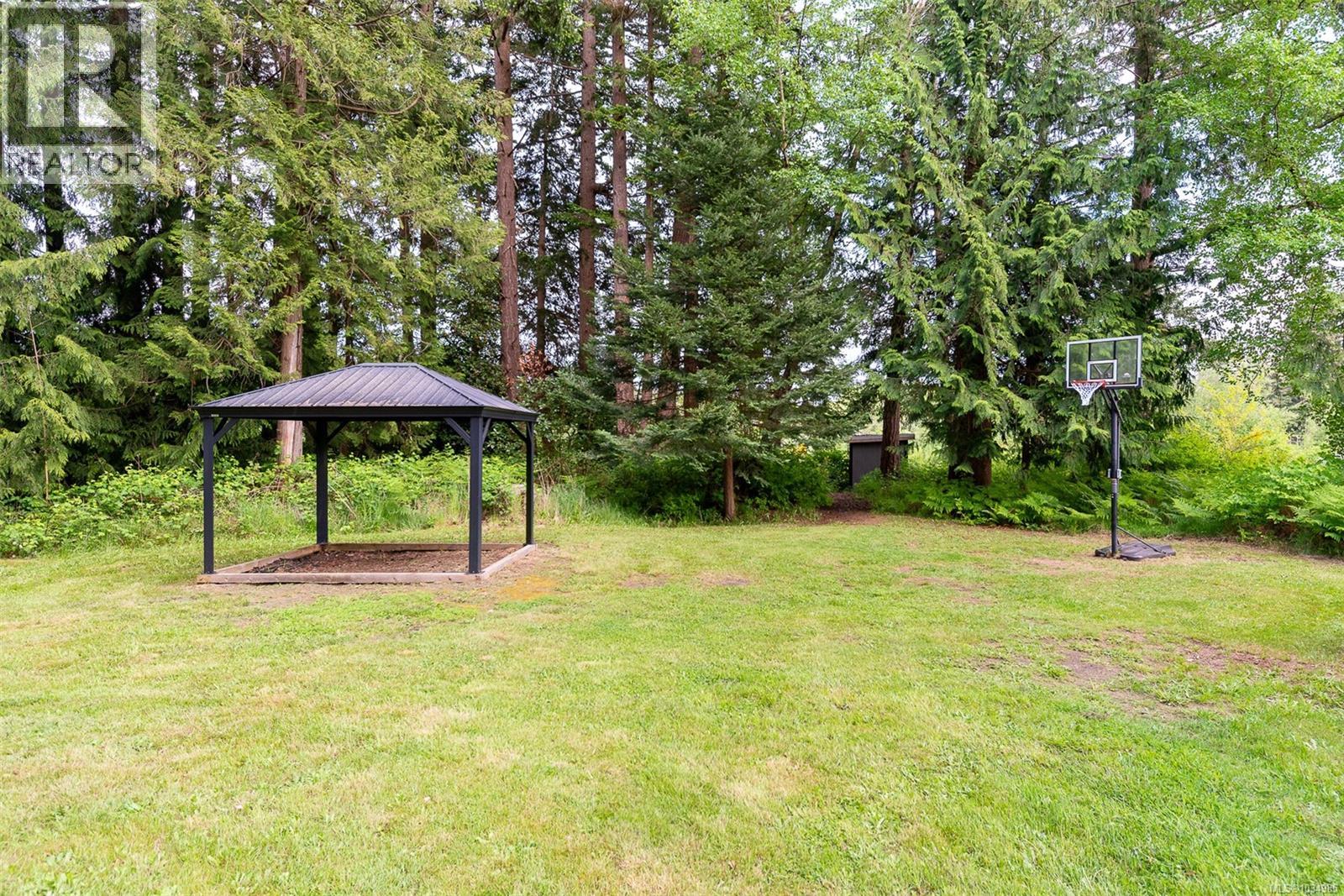 841 Burrill Rd - 55