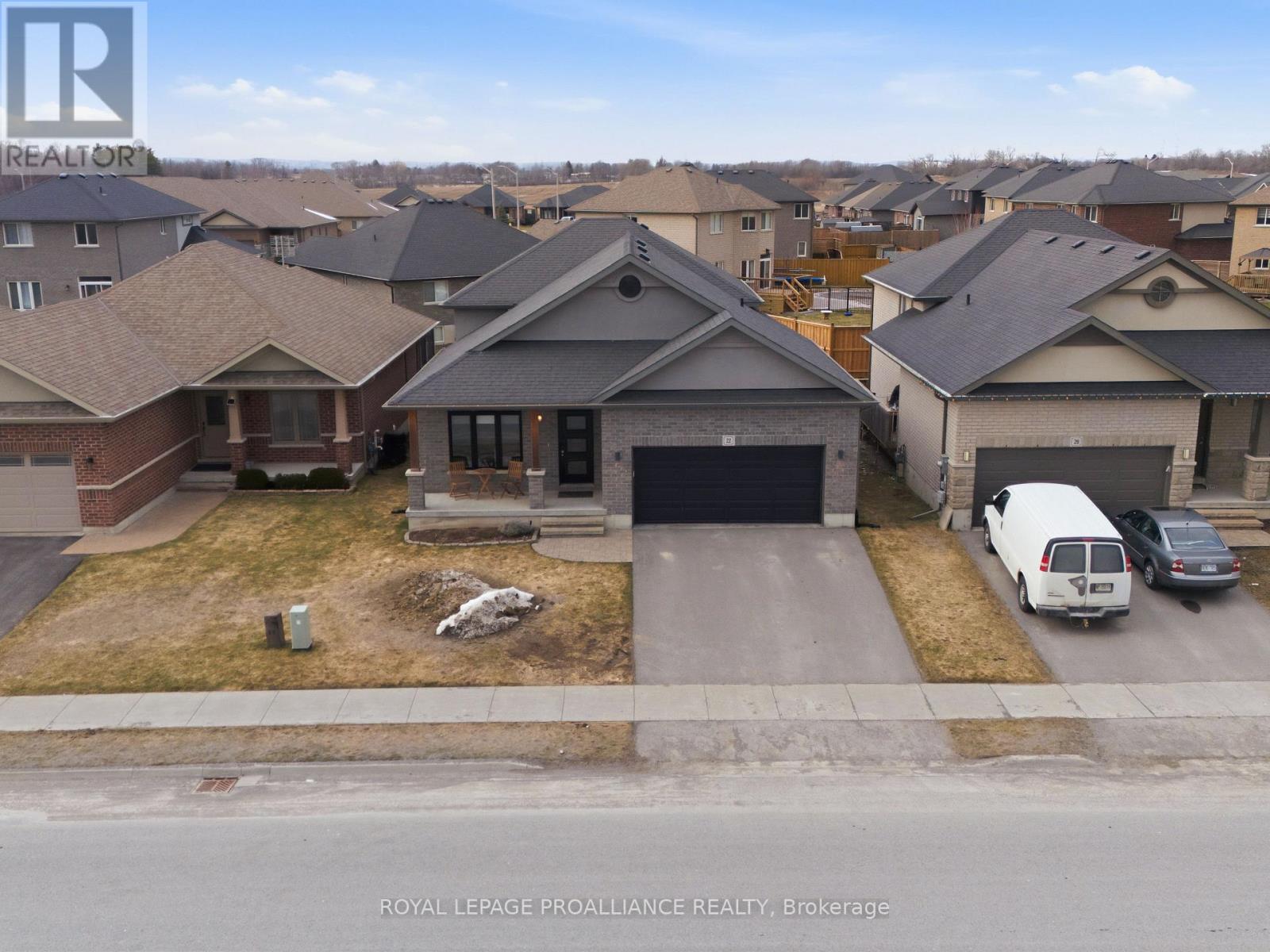 22 KEMPTON AVENUE - 4