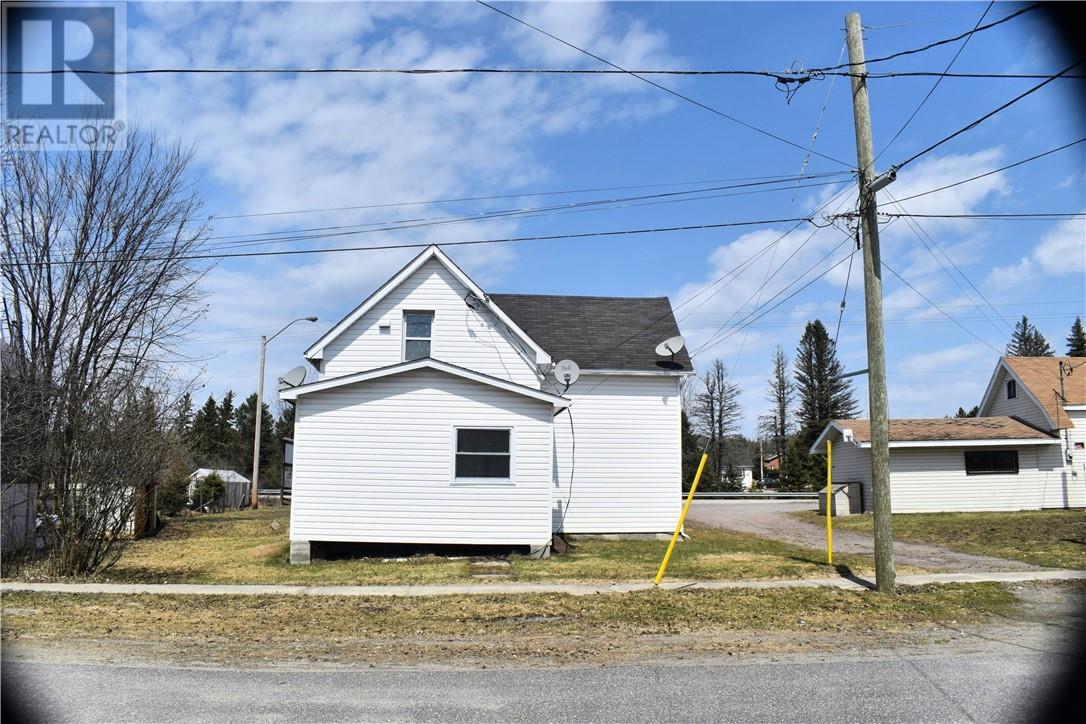 10494 & 10496 Highway 17 - 11