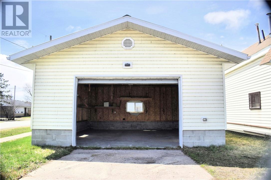 10494 & 10496 Highway 17 - 6