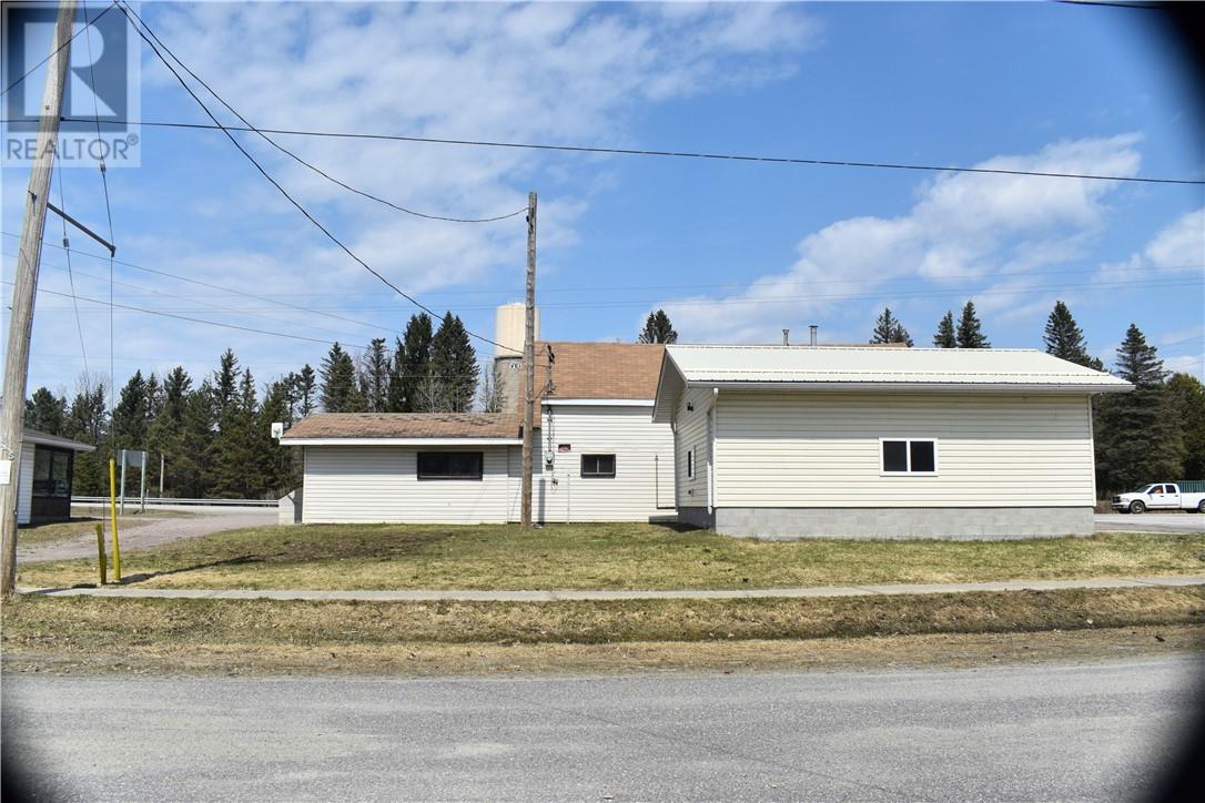 10494 & 10496 Highway 17 - 9