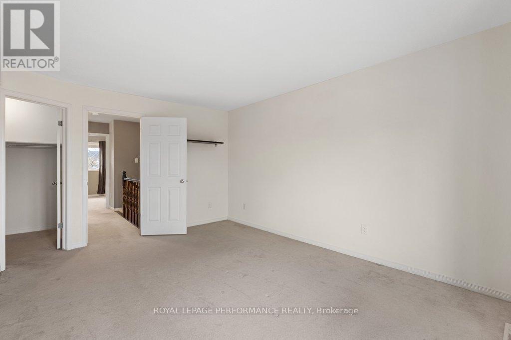 34 MOE ROBILLARD STREET - 27