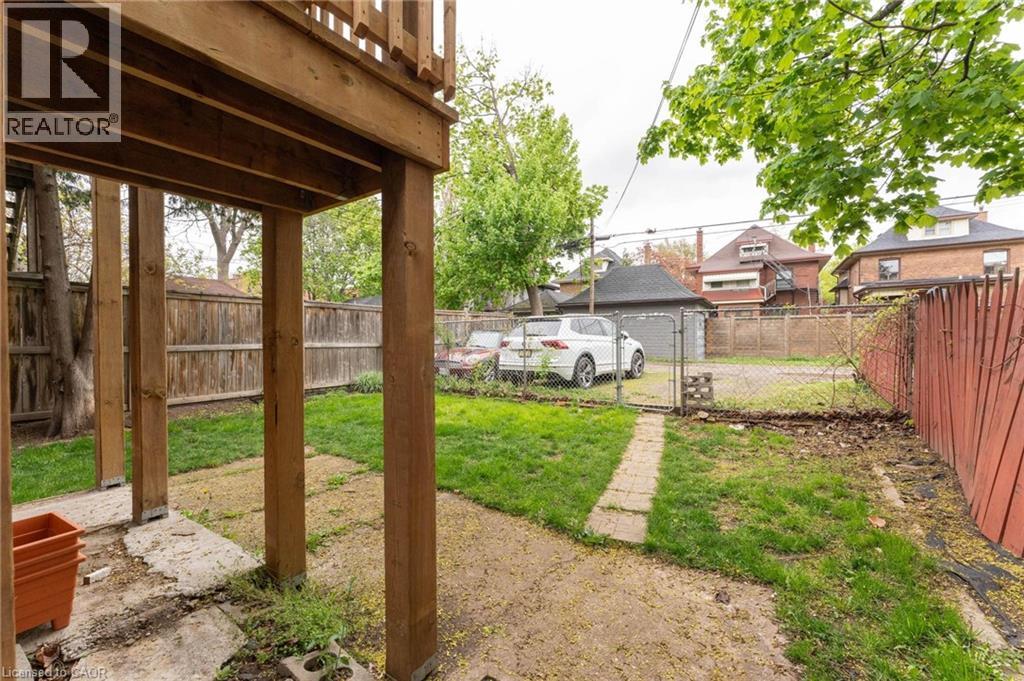 31 SPADINA Avenue Unit# MAIN, Hamilton, Ontario, L8M2W8 — Photo 10