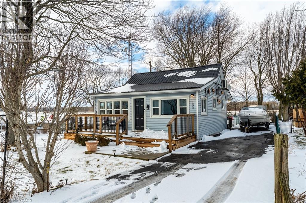 1323 LAKESHORE Road - 14