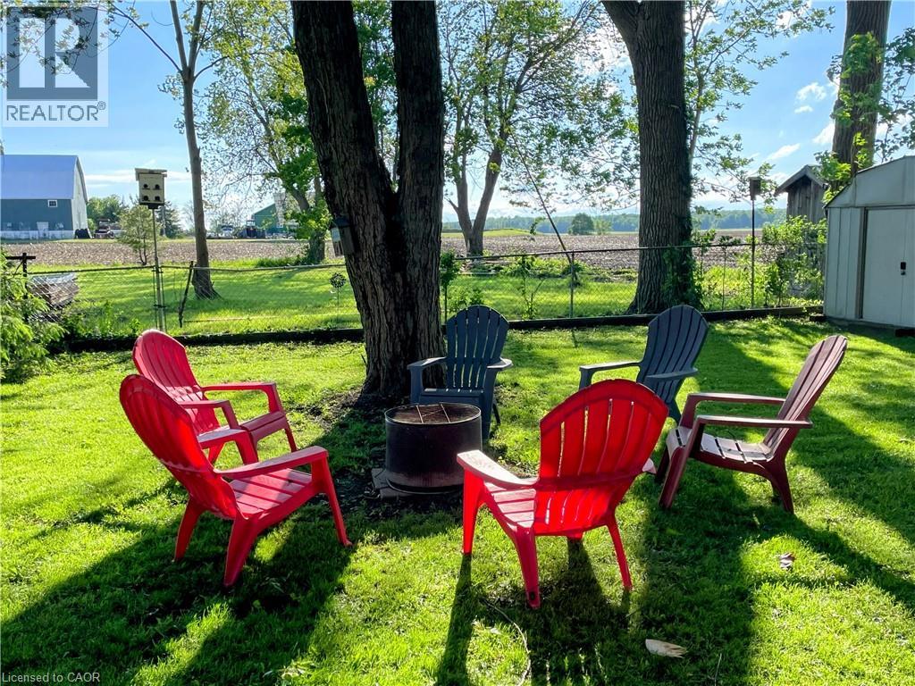 1323 LAKESHORE Road - 9