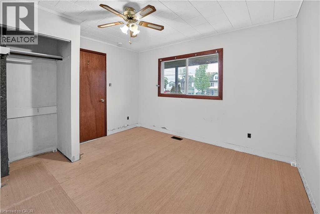 119 NORTH CAYUGA Street W - 15