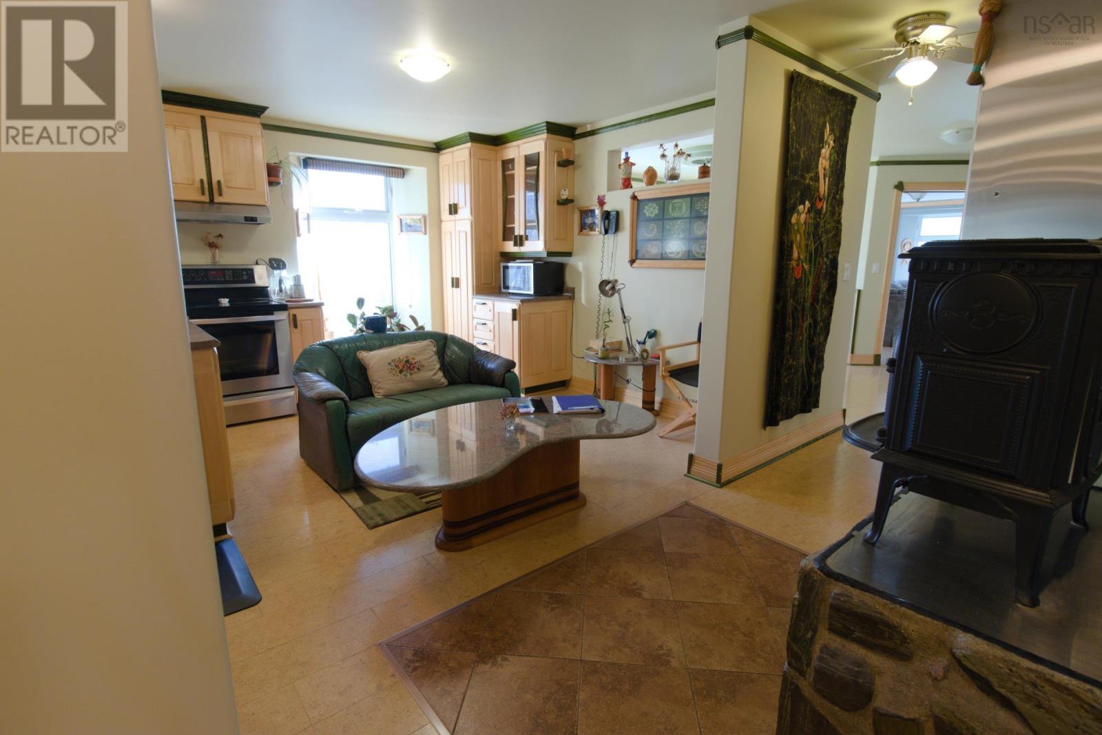 Property 34 of 46 of 516 Burgess Mountain Road