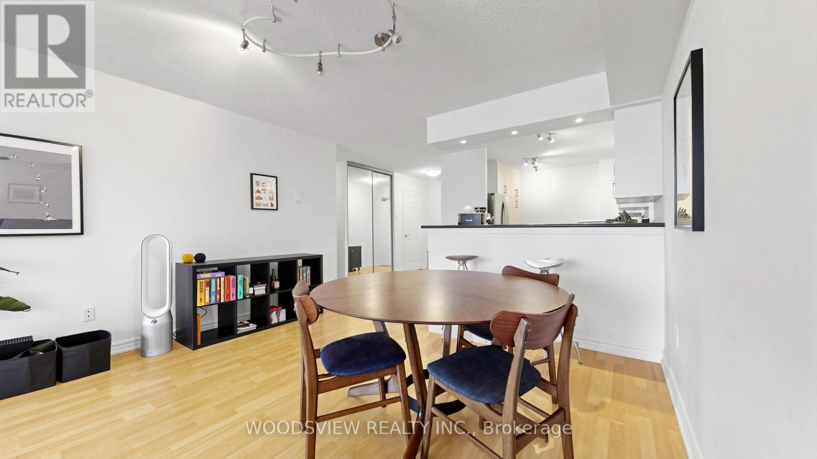#1911 45 CARLTON STREET - 9