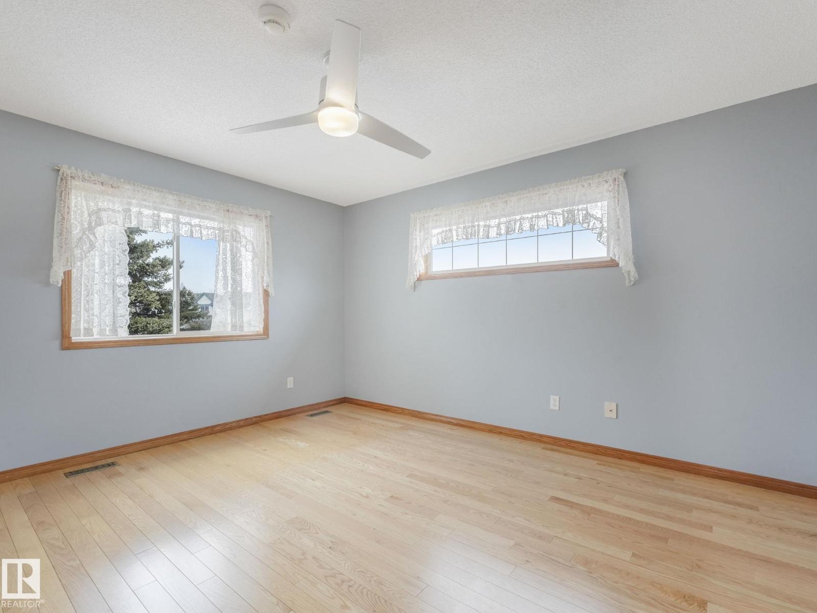 11704 11 AV NW - 19