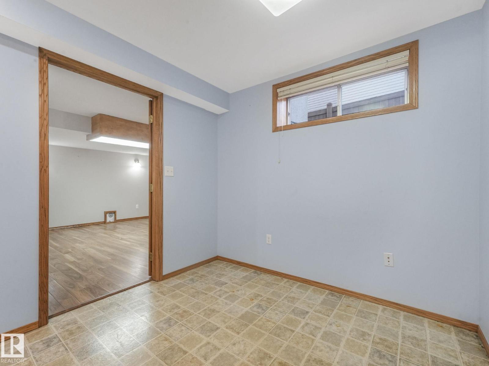 11704 11 AV NW - 30