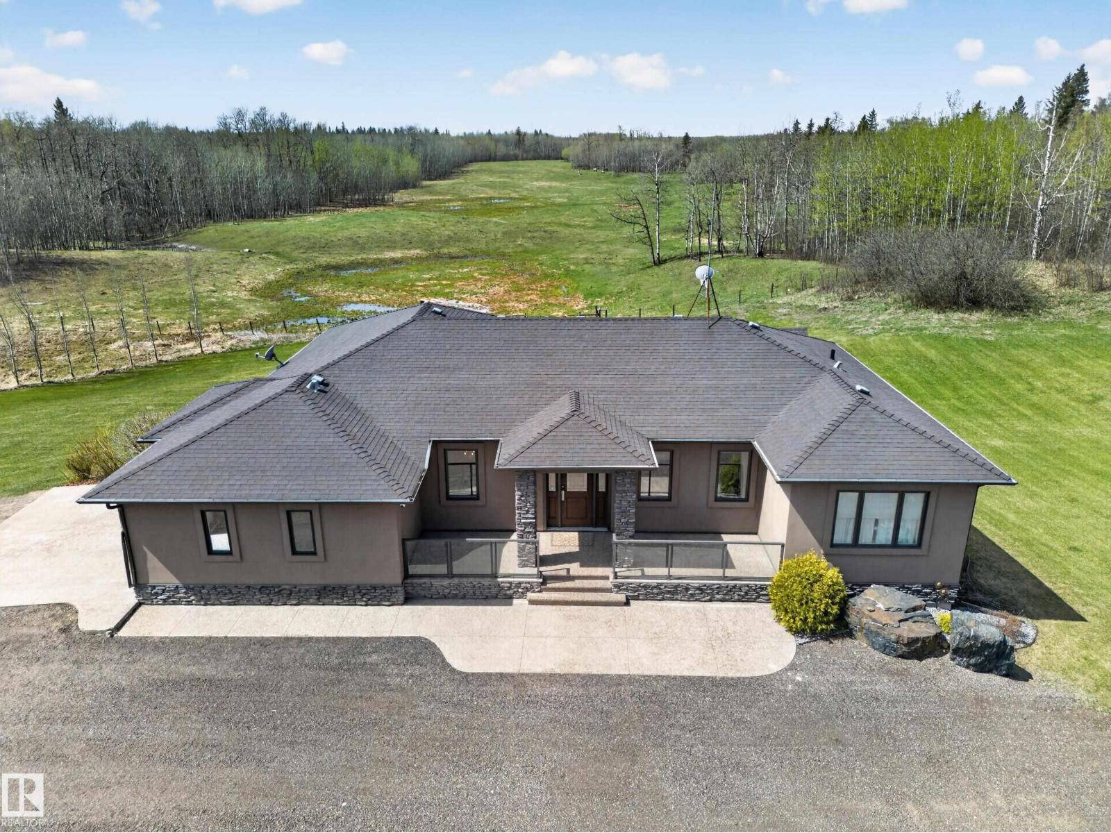 52138 RGE ROAD 215, Rural Strathcona County