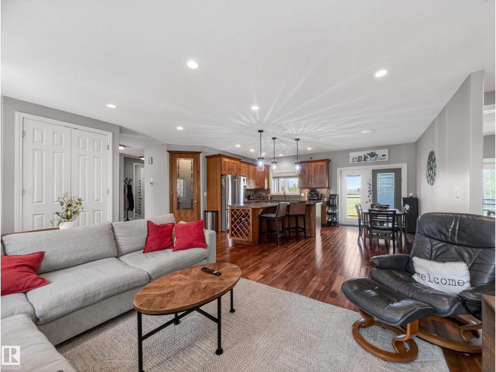 52138 RGE ROAD 215, Rural Strathcona County