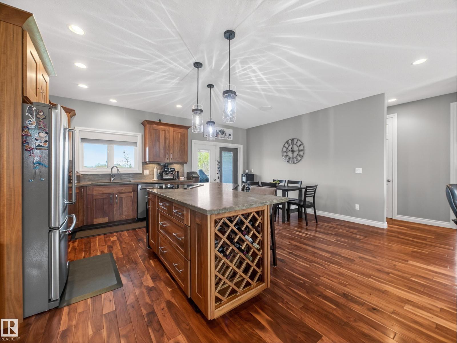 52138 RGE ROAD 215, Rural Strathcona County
