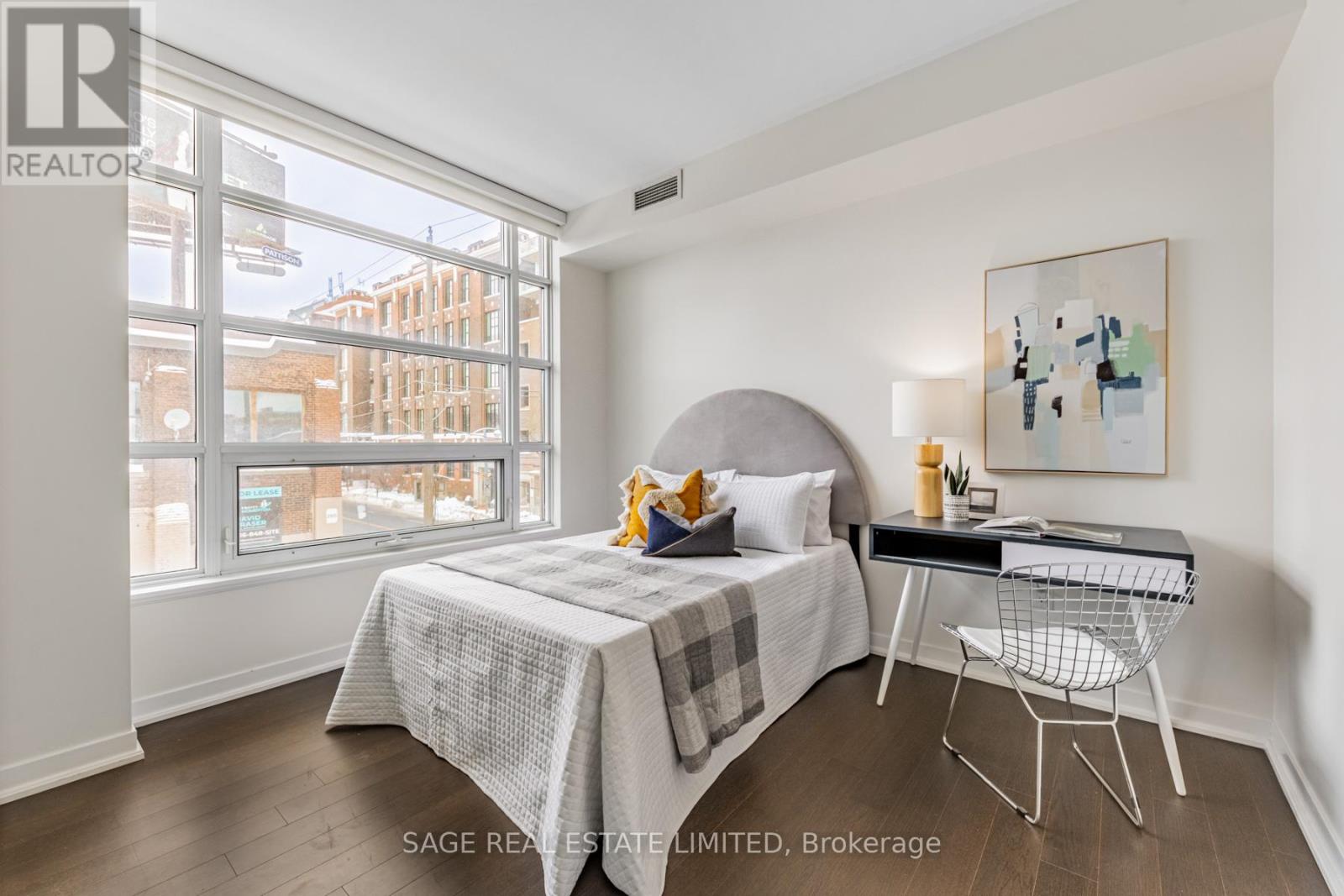 #213 88 COLGATE AVENUE - 15