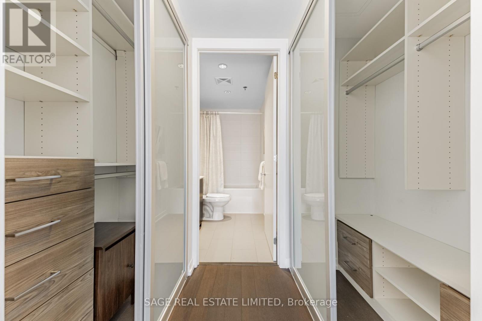 #213 88 COLGATE AVENUE - 22