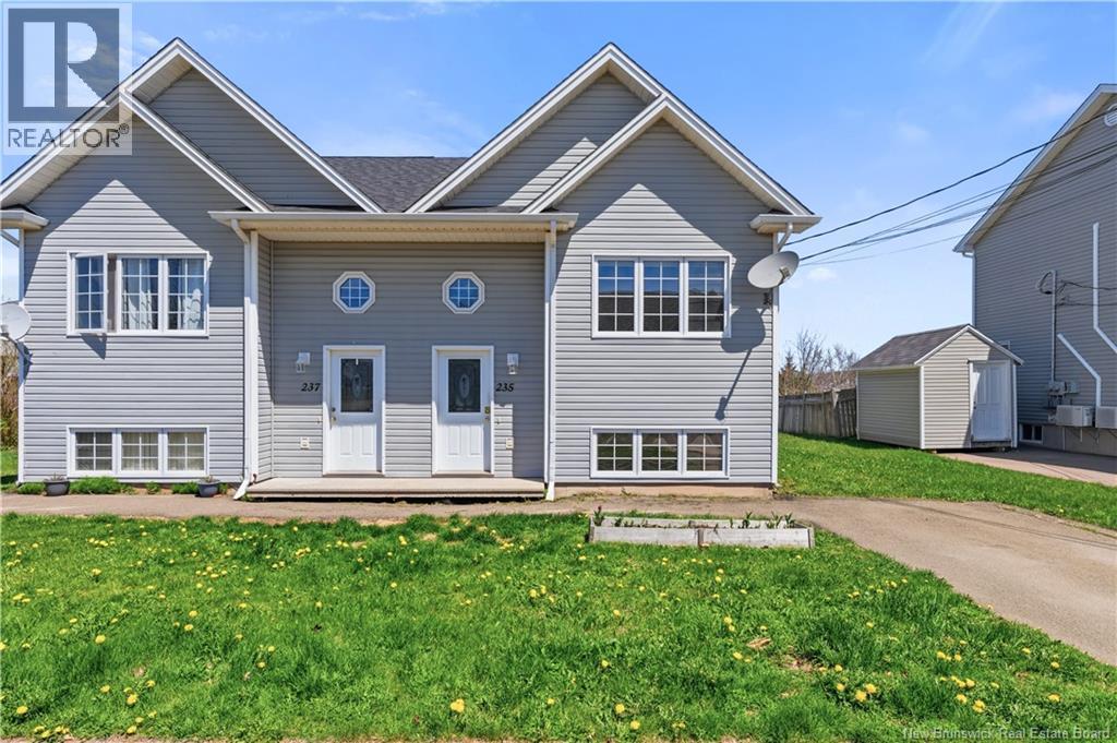 235 Glencairn Drive - 2