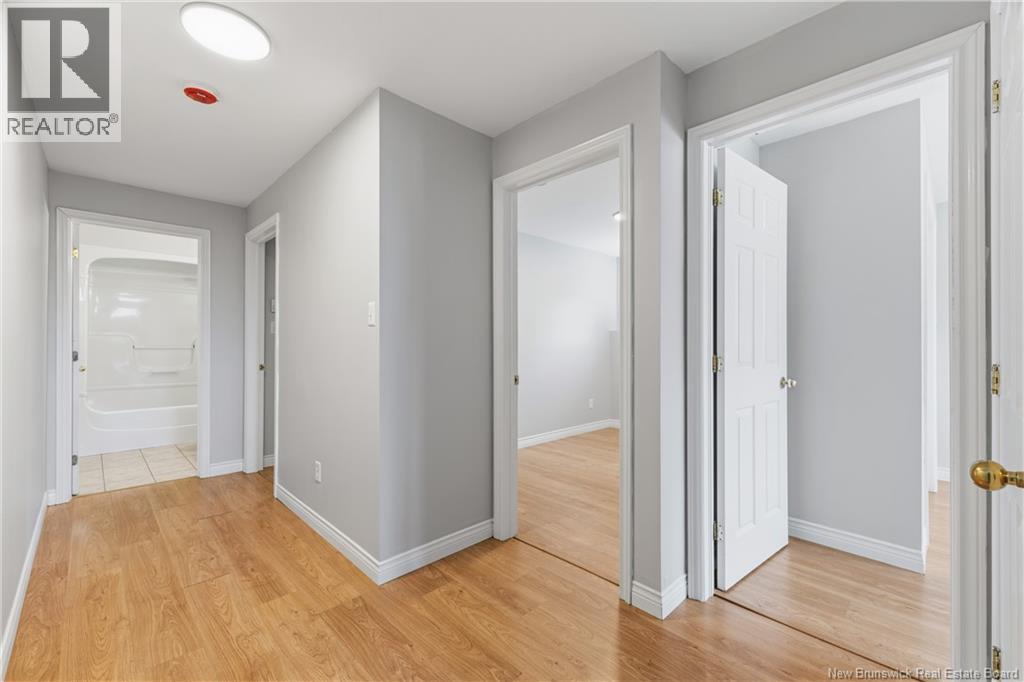 235 Glencairn Drive - 20