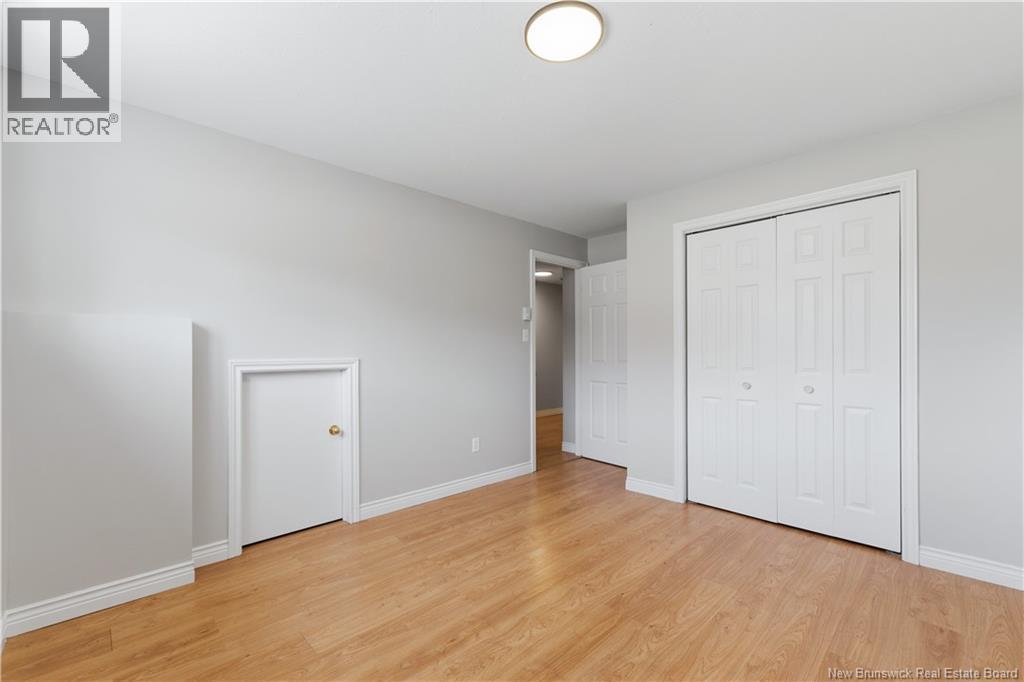 235 Glencairn Drive - 24