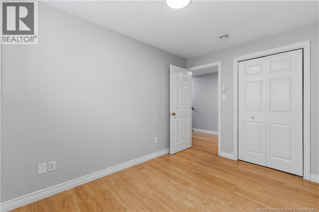 235 Glencairn Drive - 26