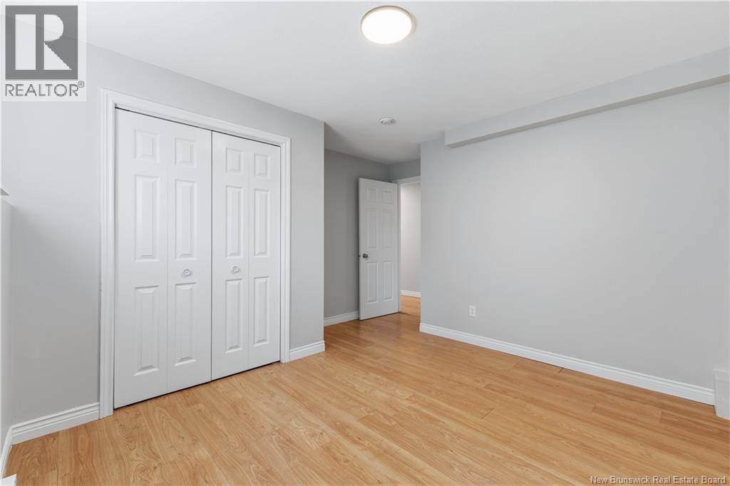 235 Glencairn Drive - 28