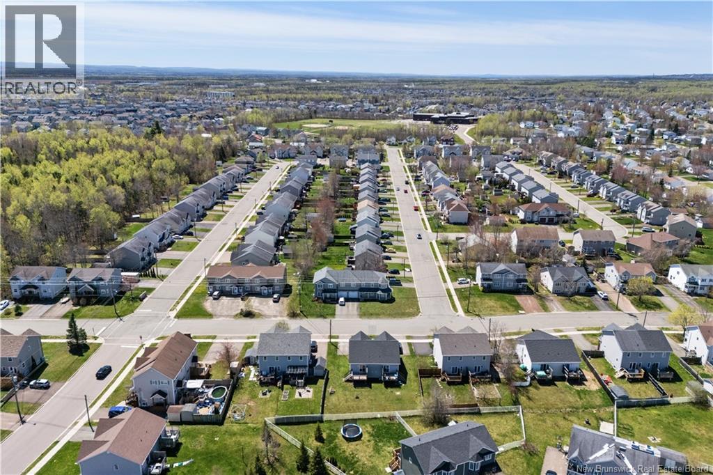 235 Glencairn Drive - 4