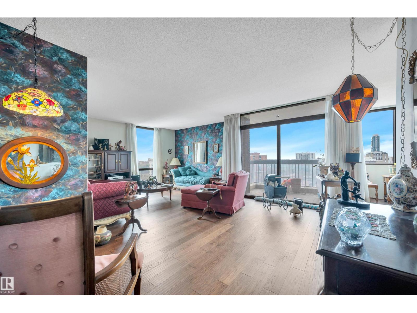 #1603 10025 113 ST NW - 12