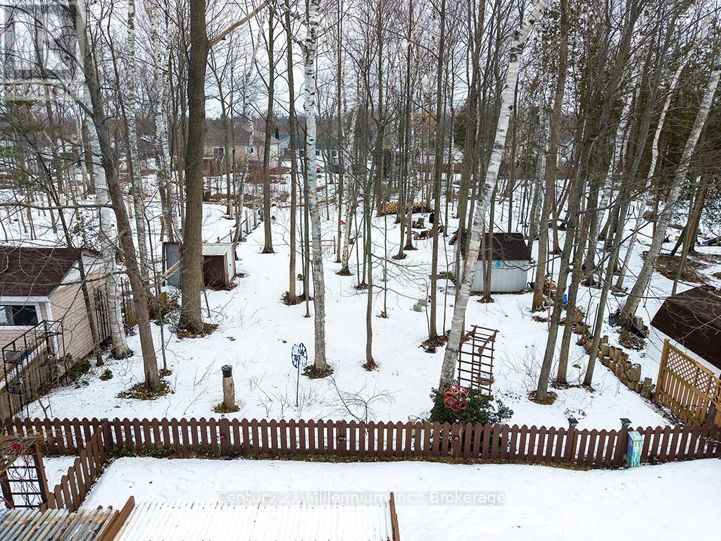 15 BRILLINGER DRIVE - 34