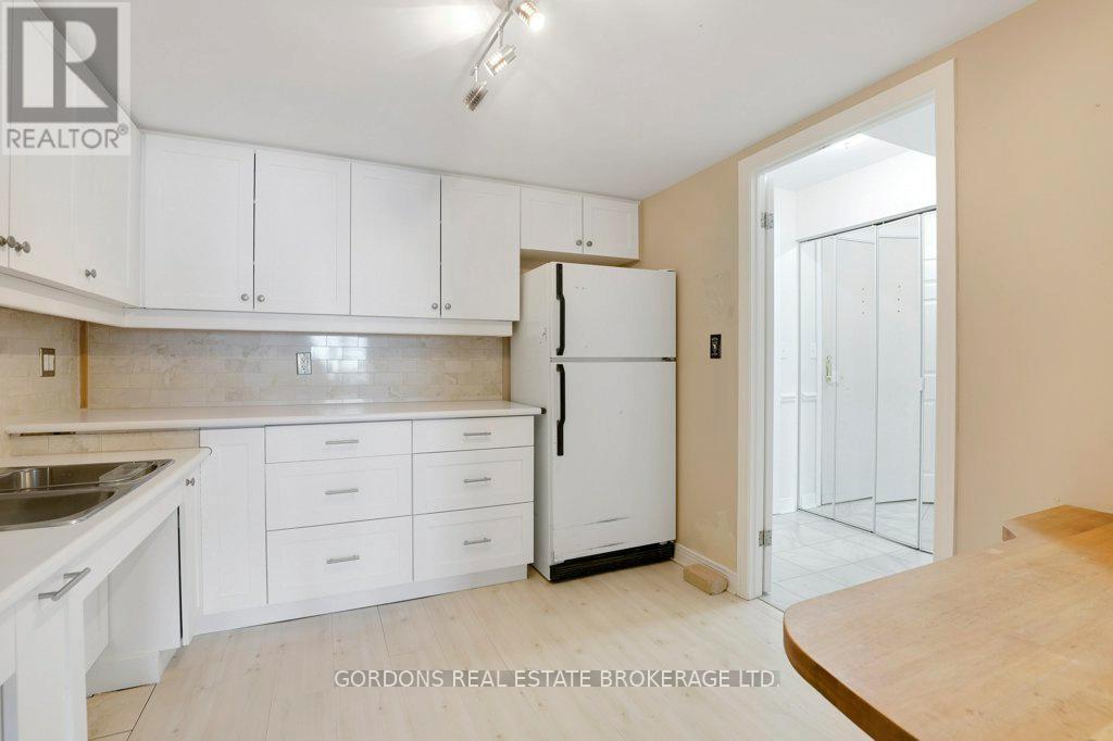 #103 3099 CARLING AVENUE - 13
