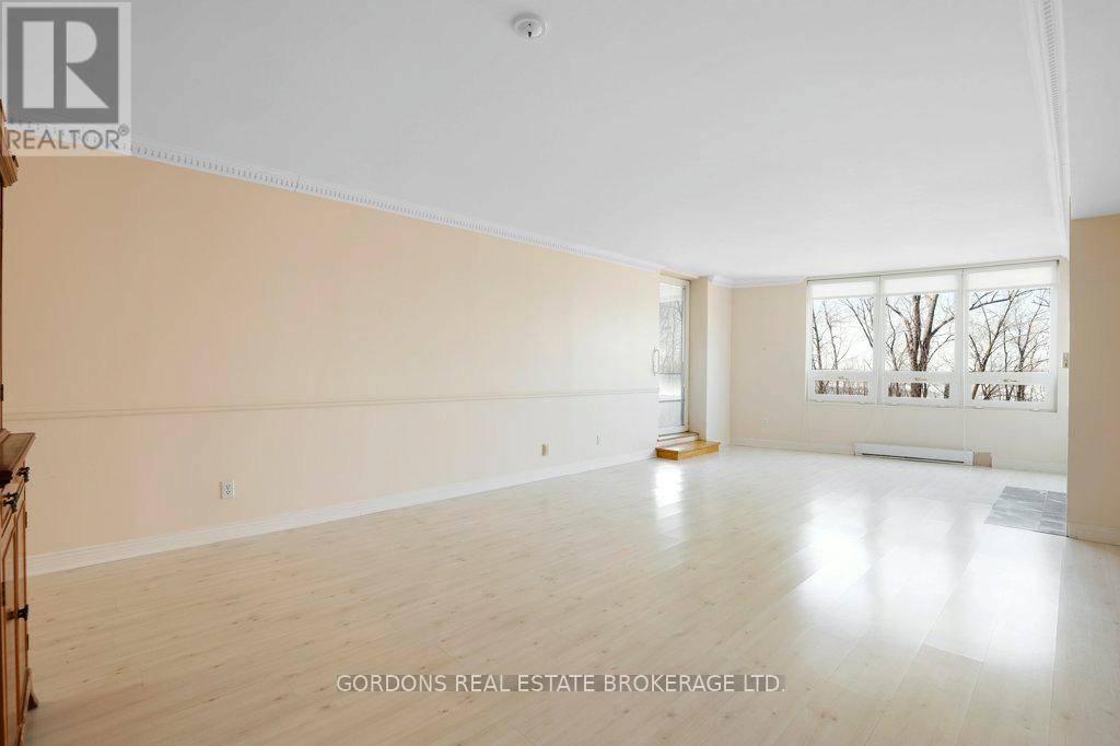 #103 3099 CARLING AVENUE - 17