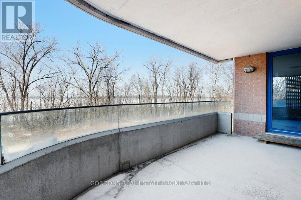 #103 3099 CARLING AVENUE - 26